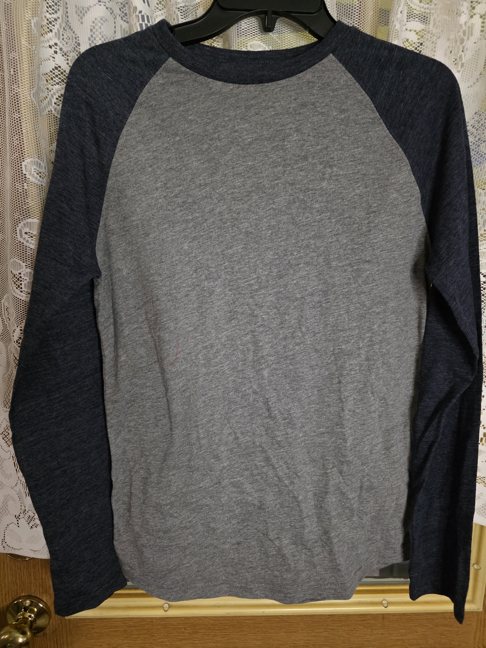 Men's Two-Tone Raglan Long-Sleeve Shirt - Gray/Navy
